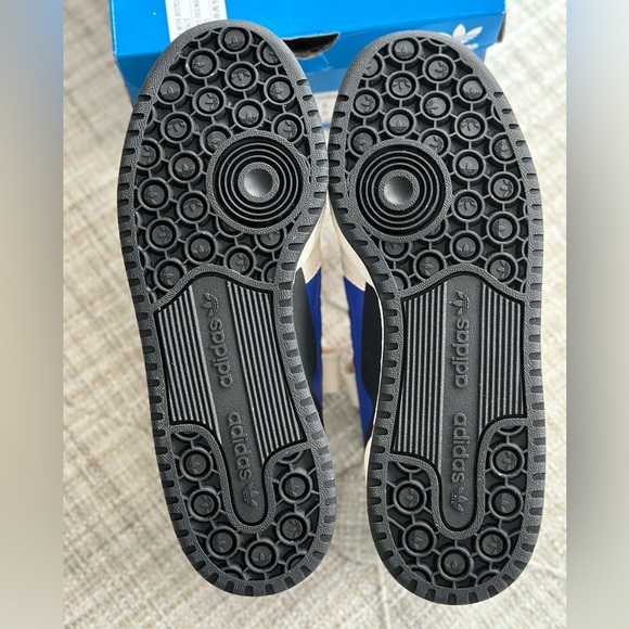 Adidas Women’s Forum Low - Picture 4 of 5